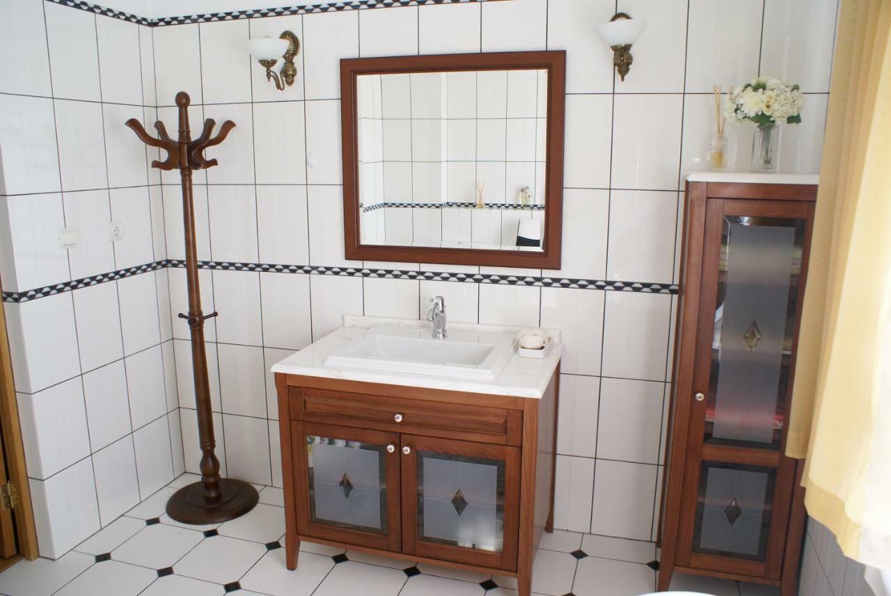 Spacious Rooms In Peaceful Jelgava Area Екстериор снимка